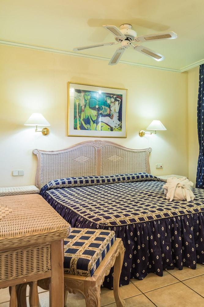 Appartamento Bluebay Club *
